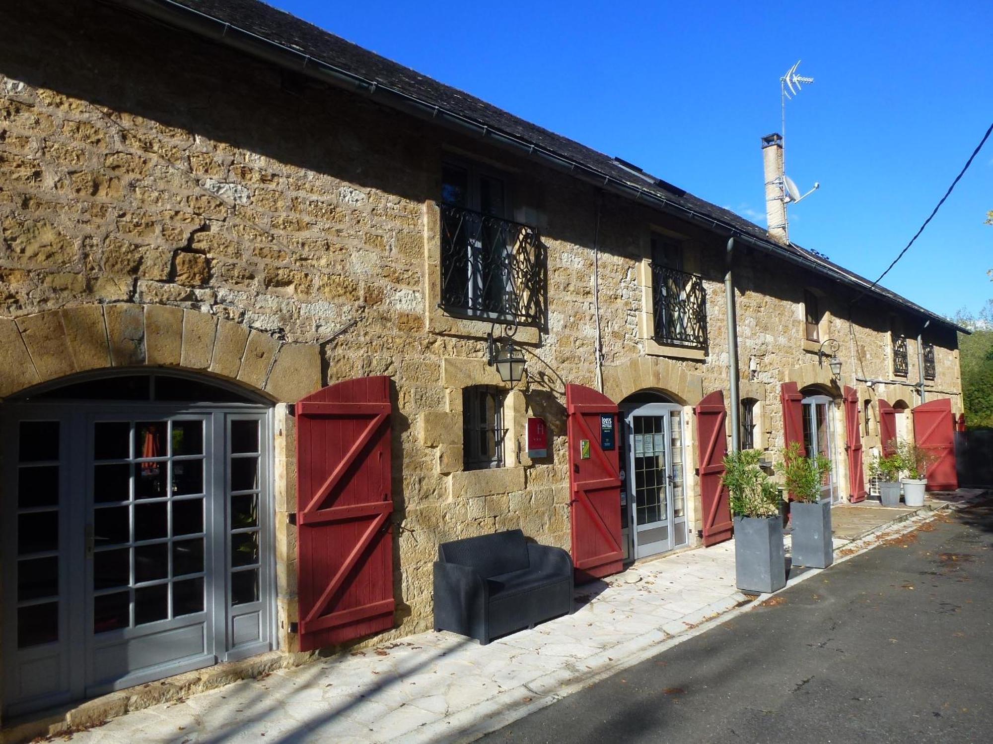 Logis Hotel Auberge De Cartassac Cressensac-Sarrazac Kültér fotó
