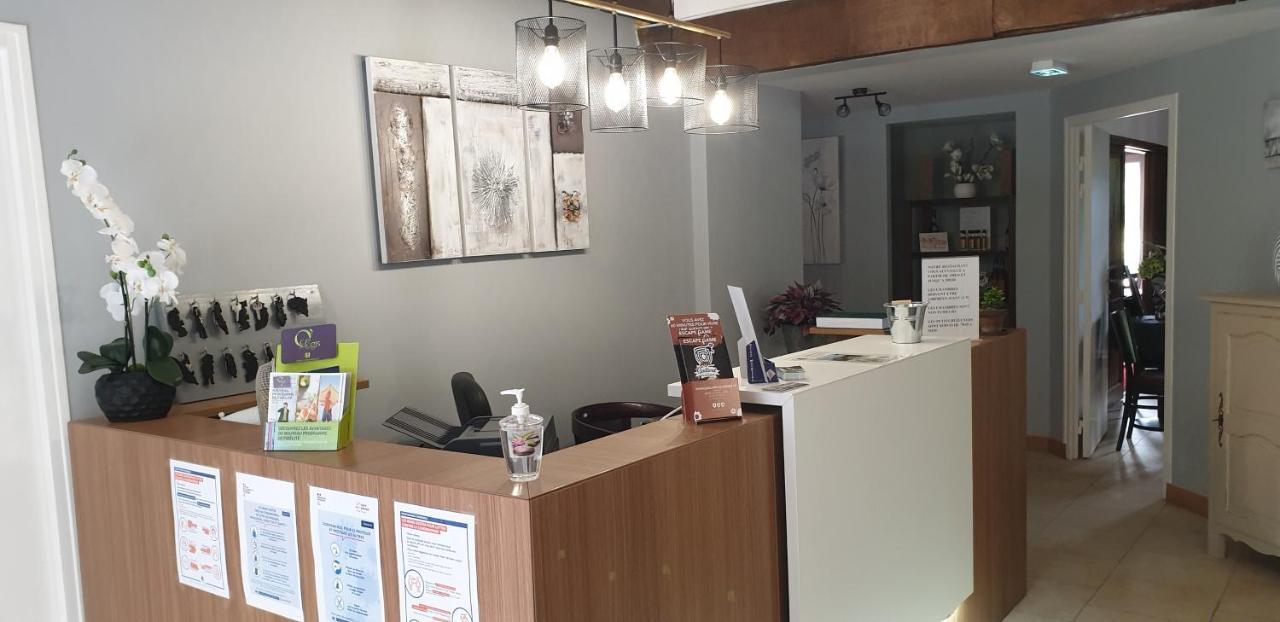 Logis Hotel Auberge De Cartassac Cressensac-Sarrazac Kültér fotó